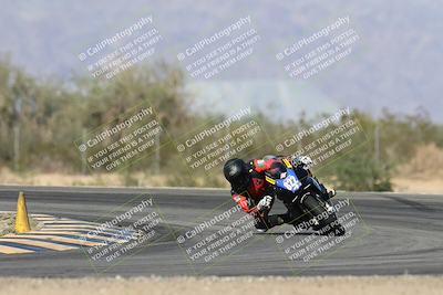 media/Nov-16-2025-Race Pace (Sun) [[8c5fa54630]]/Verified Riders/2-Turn 7 (945am)/